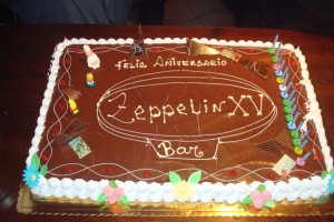FOTO TARTA XV ANIVERSARIO reducida
